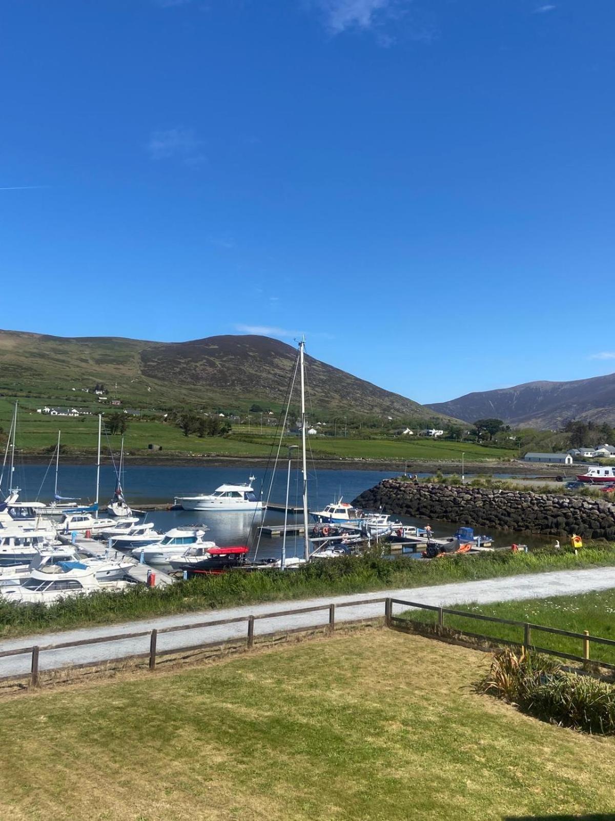Picturesque Riverside Home Cahersiveen Exteriér fotografie